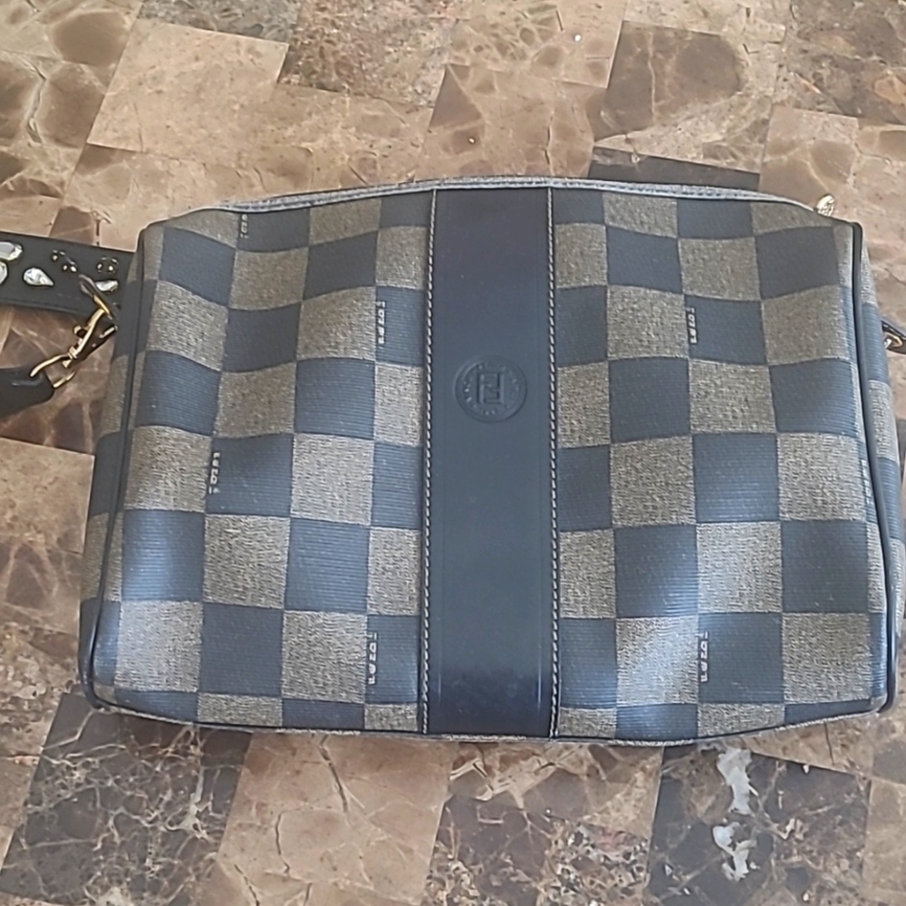 Vintage fendi bag